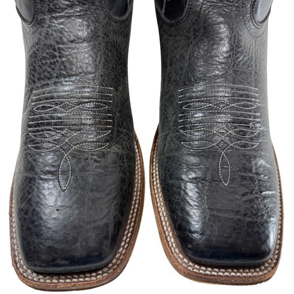 Shoes - Picture 6 of 12